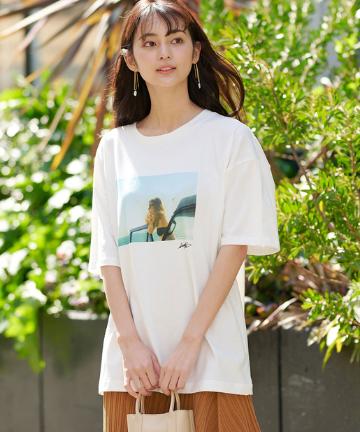 un dix cors(アンディコール) 【《リラクシーな着心地》洗える】Girl PHOTO Tシャツ