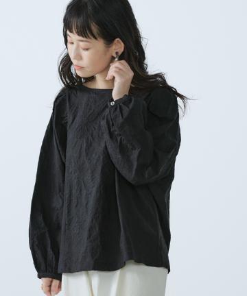【WEARISTA yukiさん着用】クレマチス花刺繍プルオーバーブラウス