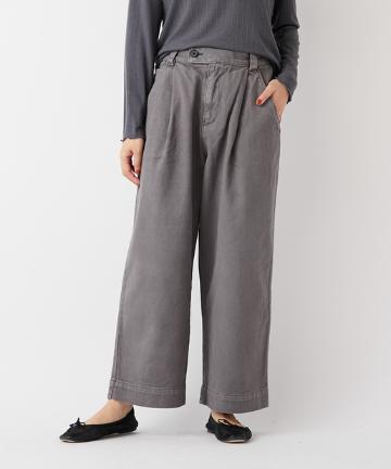 タックパンツ