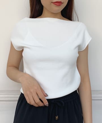 フレンチワンショルニット