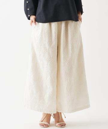 シェル刺繍パンツ