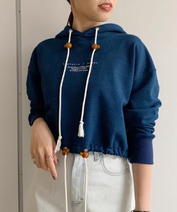 【VICTORIA TOMAS】ショートフーディ