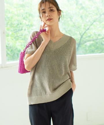 リネン混ワイドVネックニット