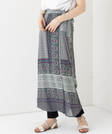 パネル柄シアーラップスカート