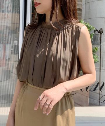 フレンチギャザーブラウス