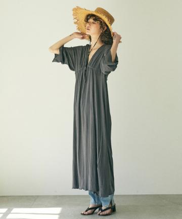 カットロングドレス【オンラインストア限定商品】