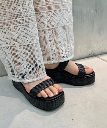 メッシュレザー厚底サンダル