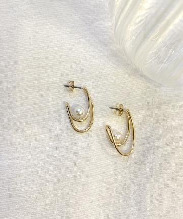 ２連フック先パールピアス