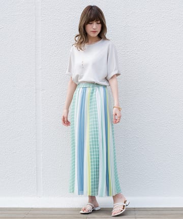 【室井由美子 × Loungedress コラボアイテム】セットアップ