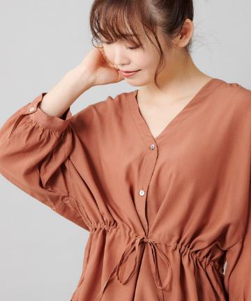 prose verse(プロズヴェール) 【2wayで着用可能】光沢てろツイルウエストドロストブラウス