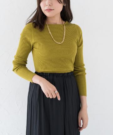 バックオープンニット