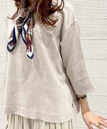 【コーディネートのアクセントに】フリンジ柄スカーフ