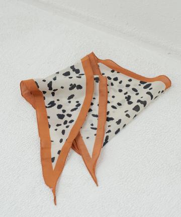 【altea/アルテア】ダルメシアン菱形スカーフ