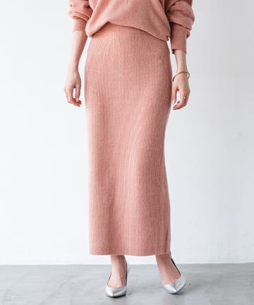 ラクーンタイトスカート