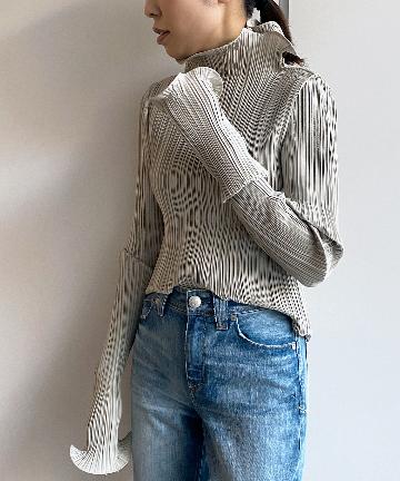 【TOTEME】プリーツブラウス