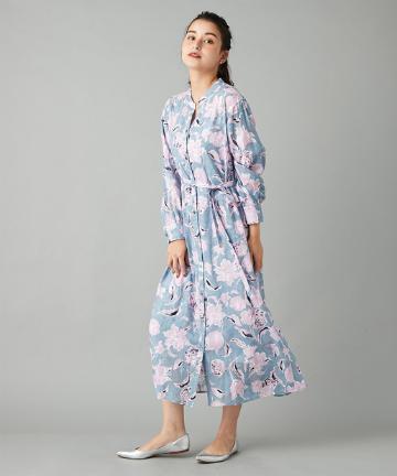 【手洗い可】フラワーカットスキッパーシャツワンピース