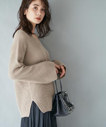 ウール100％片畦フレアスリーブニット
