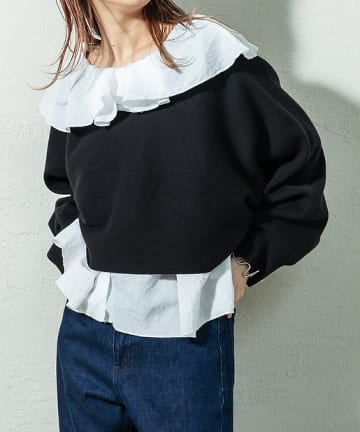 ラッフルブラウス