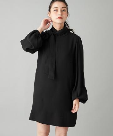 【手洗い可】バックサテンジョーゼットボウタイミニワンピース