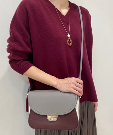 【上品な素材感が魅力】FIORELLI(フィオレッリ)　ショルダーバッグ
