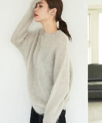 モヘヤ混クルーネックニット