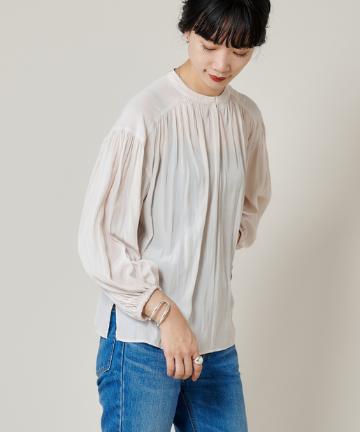 割繊ギャザーブラウス