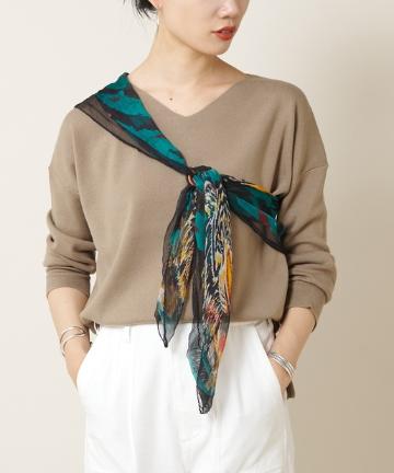 総針Vネックニットプルオーバー