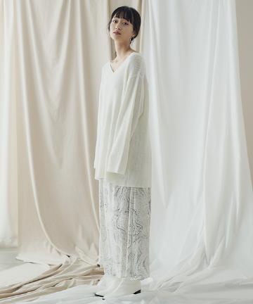 【WEB限定】Vネックニットプルオーバー