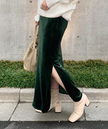 ストレッチベロアタイトマキシスカート