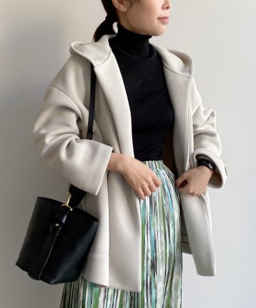 フードショートコート