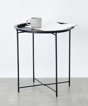 ロゴ入りサイドテーブル