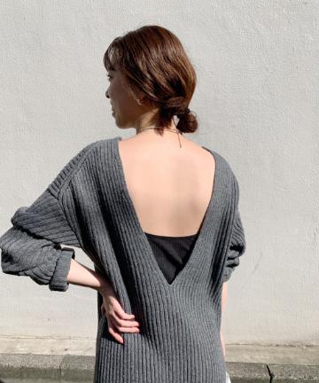 バックシャンリブニットワンピース