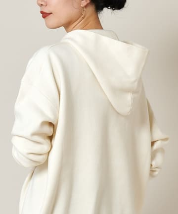 総針フーディーニット