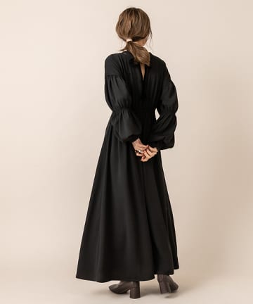 [mline] バックベロアリボンワンピース