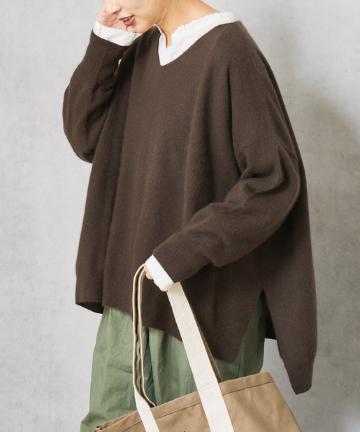ラクーンウールVネックプルオーバー