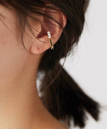 パールイヤーカフ