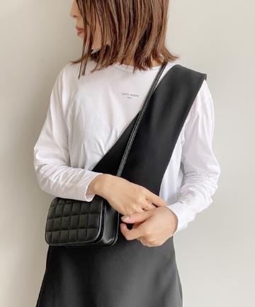 ロングロゴTシャツ