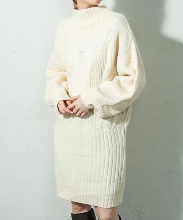 ケーブルニットミニワンピース