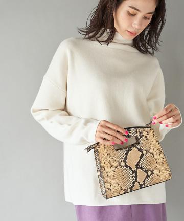 ウール100％ミラノリブボトルネックニット