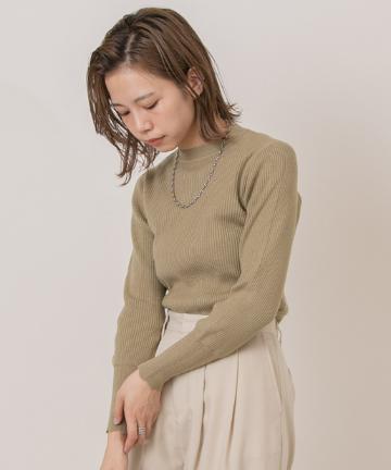 スカラップリブニット