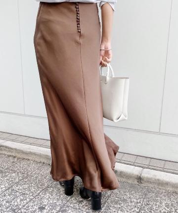 バックボタンマーメイドスカート