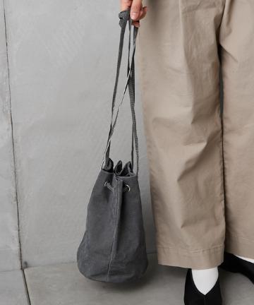 ＰＩＧＳＵＥＤＥ　ＰＯＵＣＨ　ＳＨＯＵＬＤＥＲ