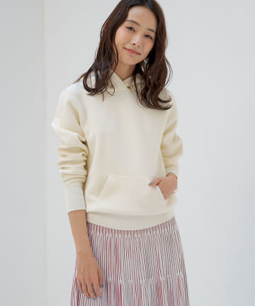 ニットパーカー