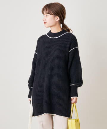 ハンド刺繍パイピングニット