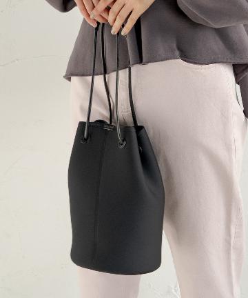 【YAHKI/ヤーキ】WEB限定 ネオプレーン巾着バッグ