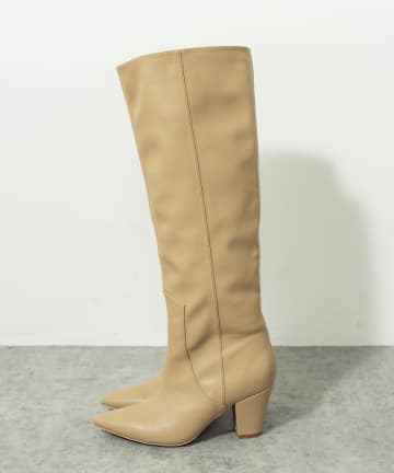 オーバーニーブーツ