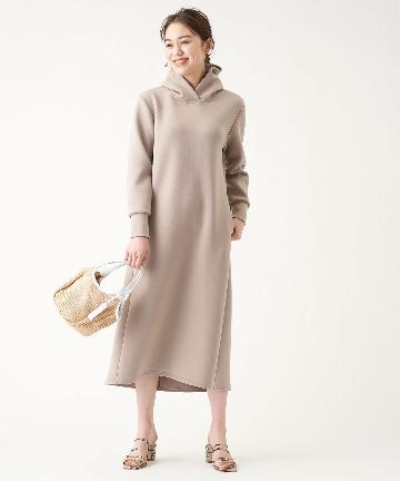 【手洗い可】ライトダンボールフーディワンピース