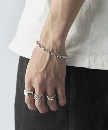 シルバーチェーンブレスレット