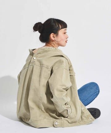 バックボタンビッグGジャン