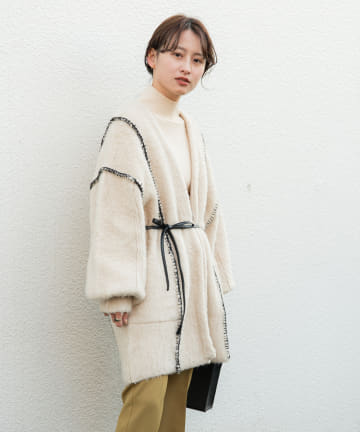 紐付き配色ステッチニットガウン